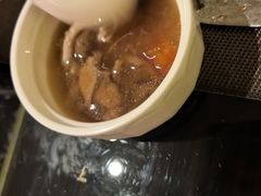 -大中华希尔顿酒店-念自助餐·嗨啤·小龙虾