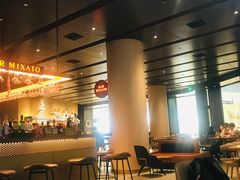 -星巴克臻选(上海合生汇1F店)