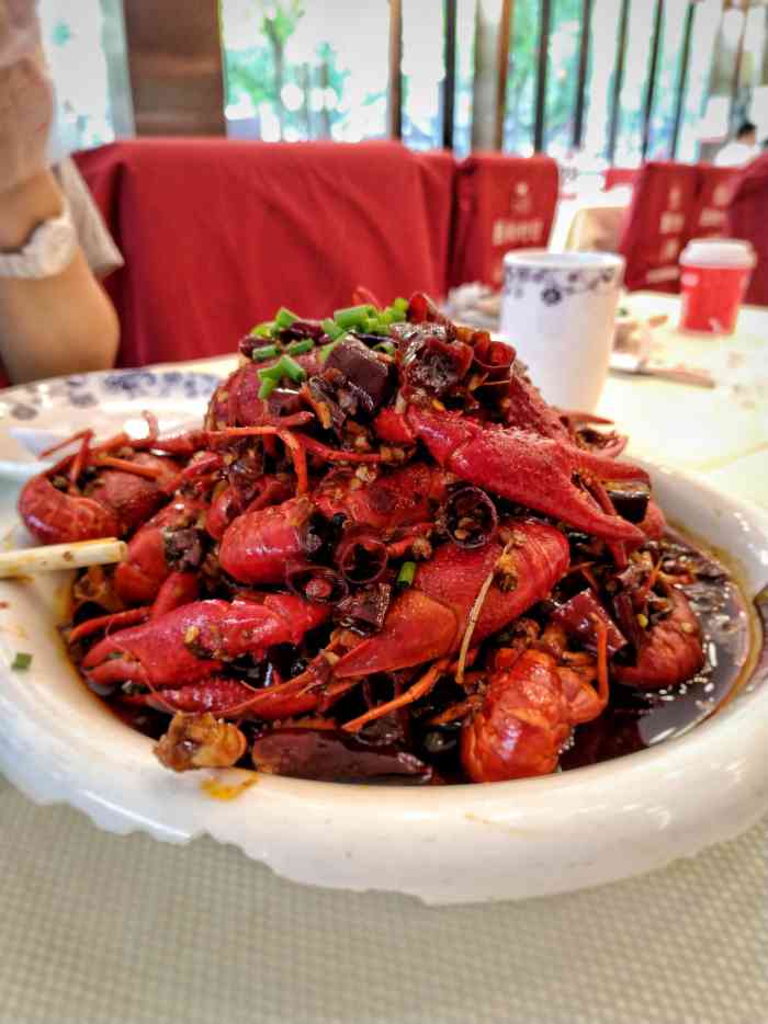 簋街仔仔小龙虾(总店)-"#点评有礼# 簋街是帝都著名的美食街,吃.