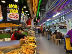 -八一路好吃街(雨田商务大厦店)