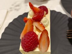 -潮一不贰·法式甜品·生日蛋糕·西式简餐(外滩店)