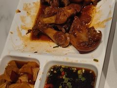 -老周家酱卤猪蹄私房菜(克拉玛依西街店)