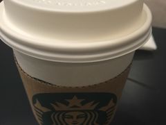 -星巴克(上海虹桥新天地二店)