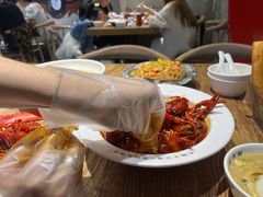 -叶派龙虾•招牌香辣蟹·海鲜(中海国际店)