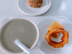 焦圈-老磁器口豆汁店(天坛店)