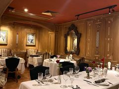 -火车头法国西餐厅