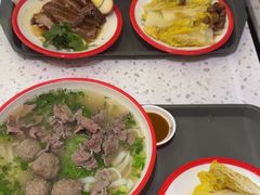 -大食代美食广场(上海中心店)