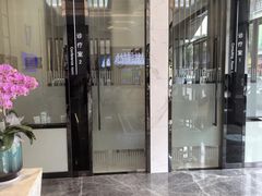 -粤港恒生口腔连锁(环球店)