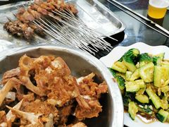 -清真磊磊烧烤老店(饮虎池街34号店)