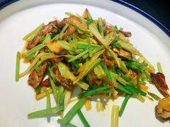 -臻吃客主题餐厅(人民路店)