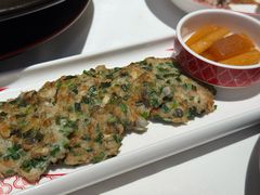 南朗蚬肉饼-谭厨中山传家菜.乳鸽.脆鲩鱼(华强北中航城店)