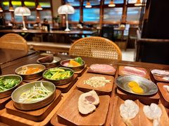 -银米·云南传统过桥米线(双廊黑金冠店)