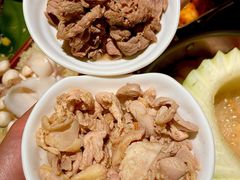 -得意咚瓜·顺德鱼生·冬瓜火锅(深圳首店)