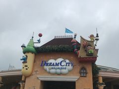 -蓝精灵乐园·世茂精灵之城主题乐园