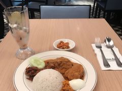 -关夫人餐厅(阳光广场店)