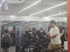 -乐刻运动健身·铁馆(红唐购物中心店)