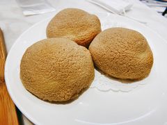 酥皮牛奶包-香港百合居(LCM置汇旭辉广场店)