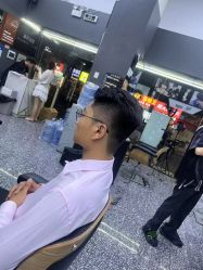 -藤野造型专业烫染接发