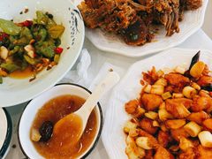 -鑫巴蜀小镇 · 水煮鱼专研店(玉桥店)