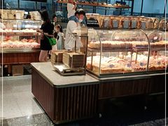 面包甜点陈列柜-UH祐禾(光谷世界城店)