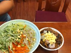 -天天初二·天津传统捞面·天津特色菜(凌奥总店)