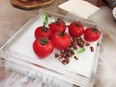 番茄脆菇沙拉-小大董·烤鸭(凤凰汇店)