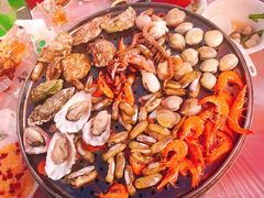 手抓海鲜-四海鲜渔家菜(黄金海岸店)
