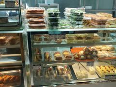 面包甜点陈列柜-白玉兰食品(甜云店)