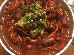 -临江餐馆二楼美食部落