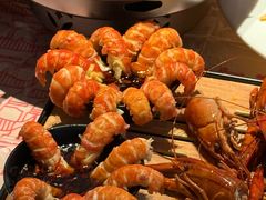 -肥肥虾庄·金牌油焖大虾(汉街SKP店)