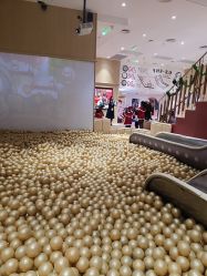 -奈尔宝·儿童乐园·亲子餐厅(前滩店)