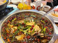 -乡土特色.冷锅鱼.牦牛肉汤锅