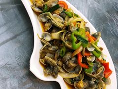 -覃记海鲜美食餐厅