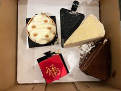 -Fridi Patisserie Cafe