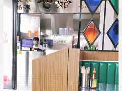 -七爷清汤腩·港式茶餐厅(世博店)
