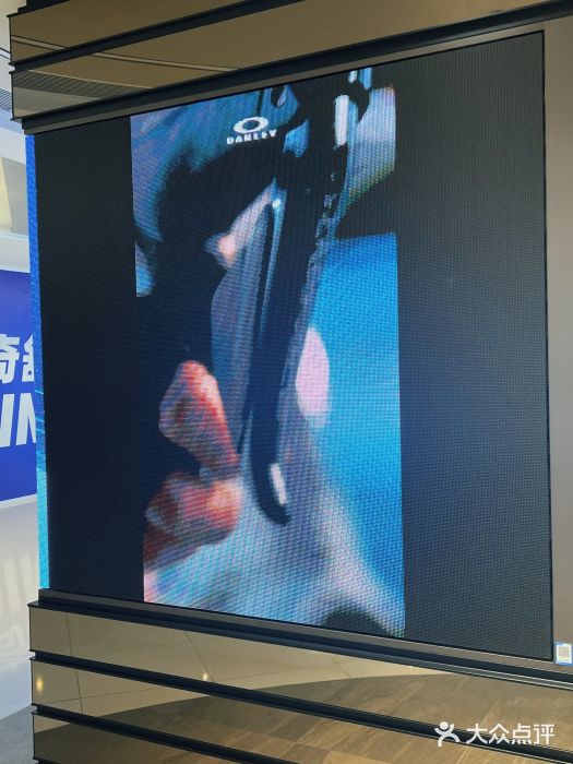 LensCrafters亮视点·OAKLEY精选(静安嘉里中心店)图片