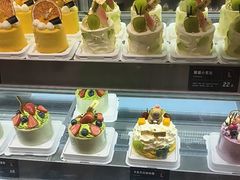 -罗森尼娜(德思勤店)