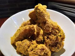 -BHC炸鸡(明洞总店)