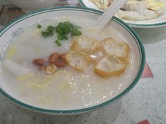 荔湾艇仔粥-西关明记肠粉(荔枝湾店)