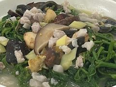 -胜记烧鹅美食