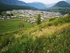 -喀纳斯禾木山庄