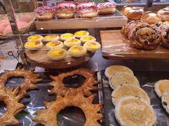 -巴黎贝甜(华堂新辰汇店)