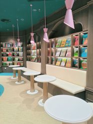 -奈尔宝家庭中心·亲子餐厅(北京东坝万达店)