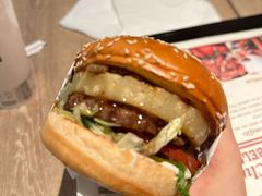 -The Habit Burger Grill 哈比特汉堡(复兴soho店)