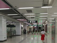 -白石桥南(地铁站)