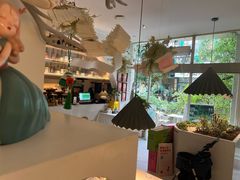 -春树下·树屋花房西餐厅(罍街AS1980店)