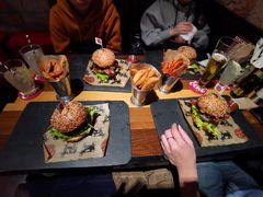 -FAT COW(虹梅路店)