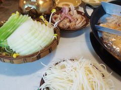 -岗上渣渣老火锅(两路口店)