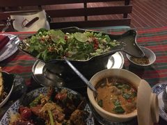 -卷心菜和避孕套餐厅(Pattaya)