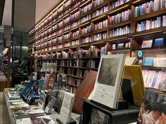 -茑屋书店(天目里店)